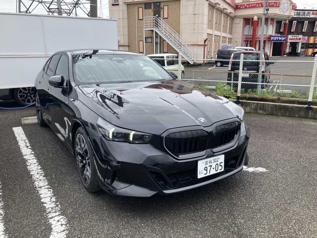 BMW / BMW 5series sedan