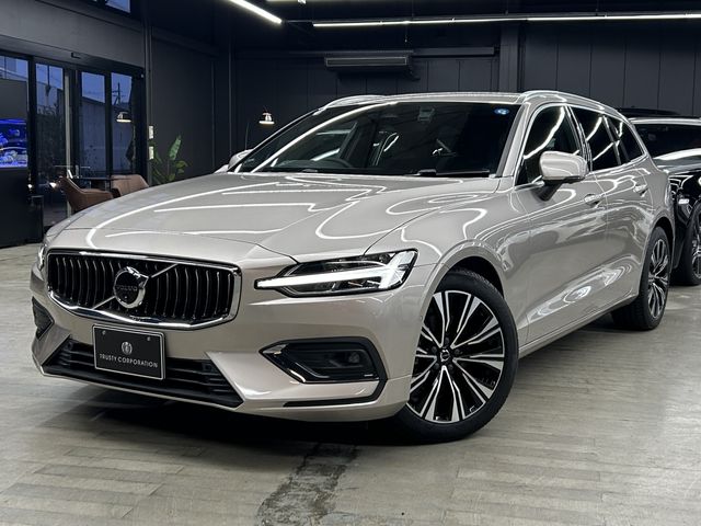 VOLVO / VOLVO V60