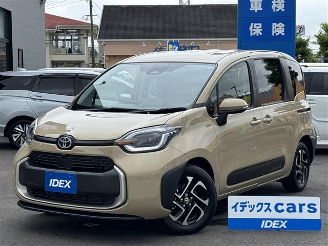 TOYOTA / SIENTA HYBRID