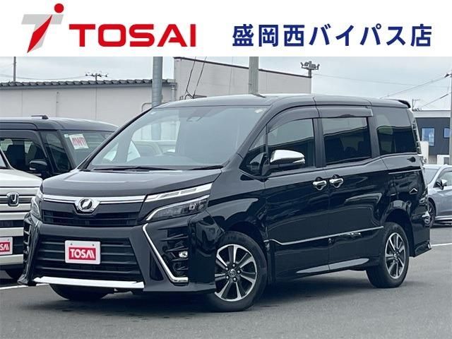 TOYOTA / VOXY 4WD