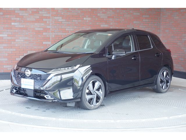 NISSAN / AURA