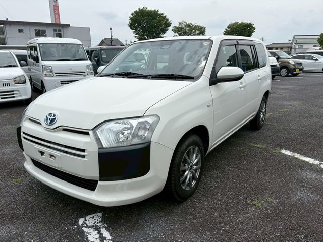 TOYOTA / PROBOX van HYBRID