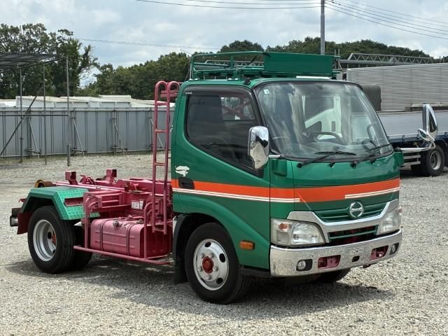 HINO / DUTRO