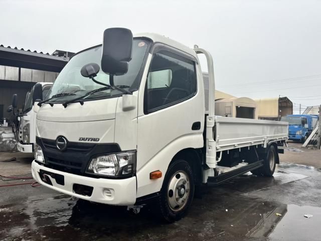 HINO / DUTRO