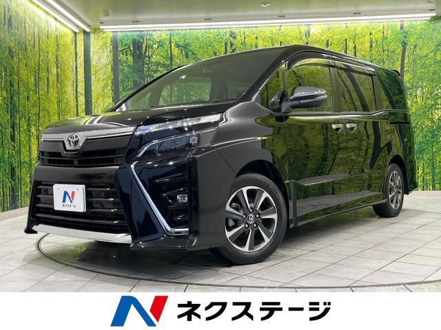 TOYOTA / VOXY