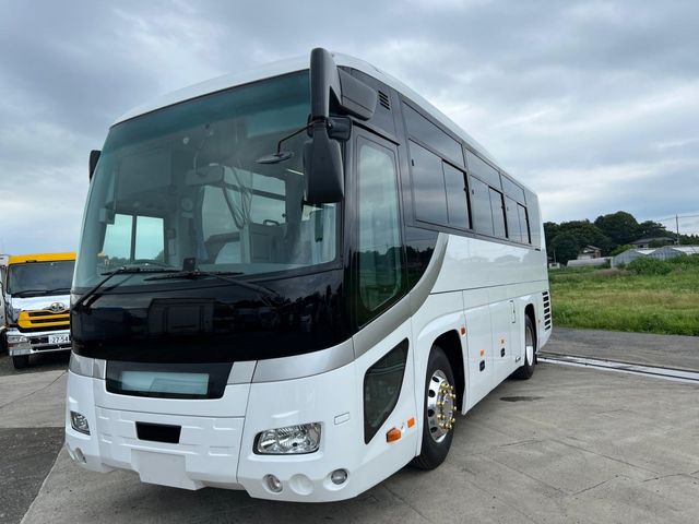 Japanese used car Ref# 1629240 ISUZU / GALA