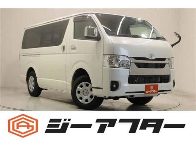 TOYOTA / HIACE van 4WD