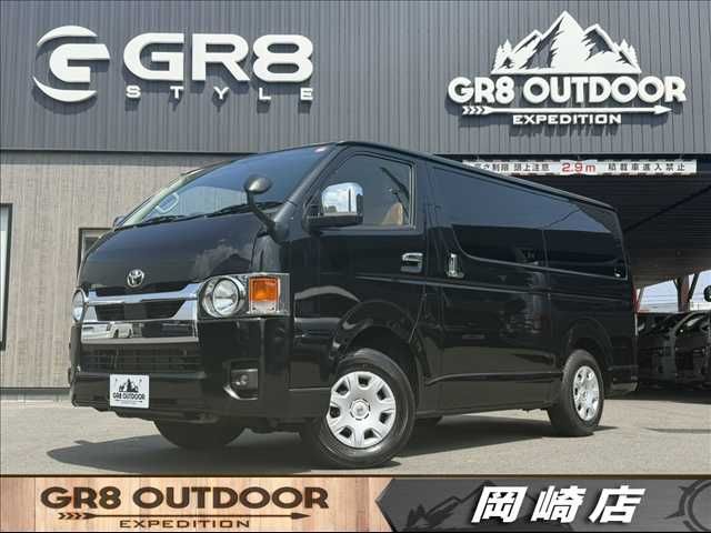 TOYOTA / HIACE van 4WD