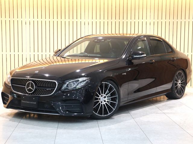 MERCEDES BENZ / MERCEDES AMG E class sedan