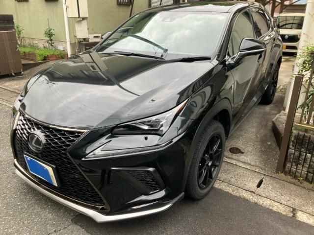 TOYOTA / LEXUS NX300h