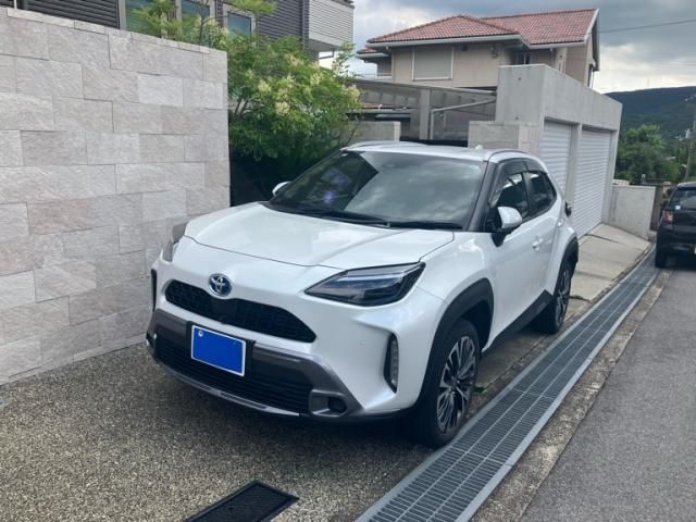 TOYOTA / YARIS CROSS HYBRID