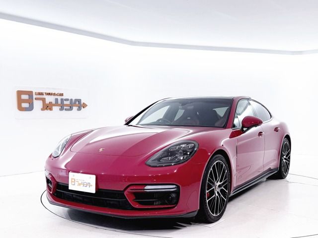 PORSCHE / PORSCHE PANAMERA