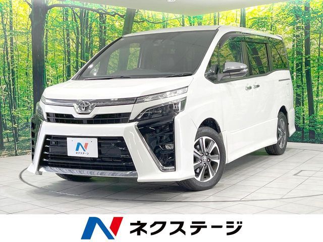 TOYOTA / VOXY
