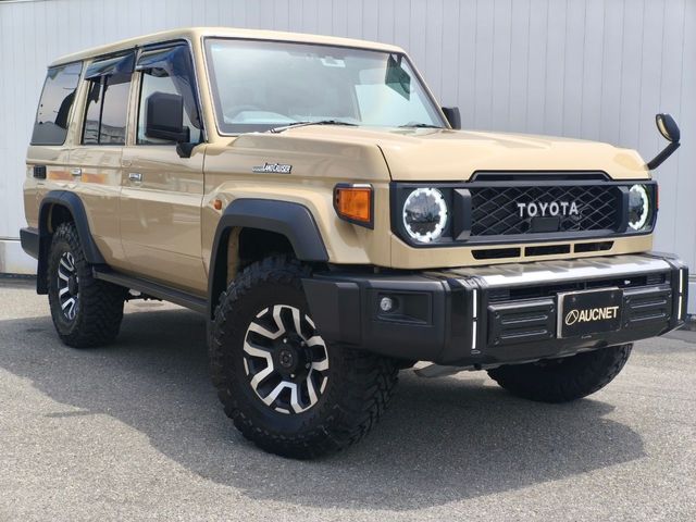 TOYOTA / LANDCRUISER 70