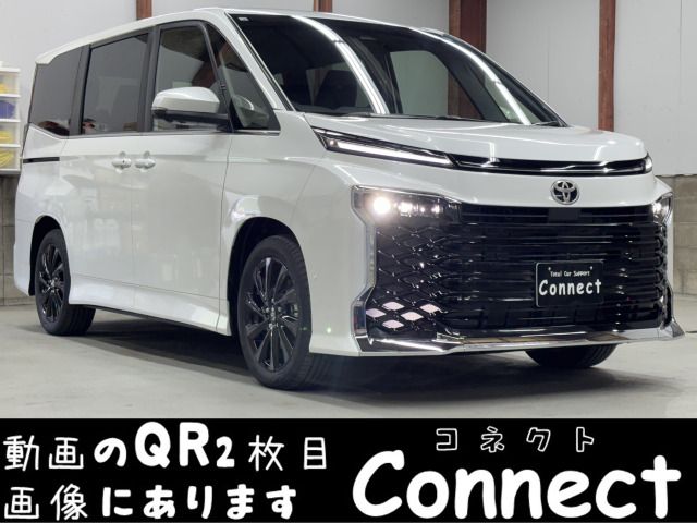 TOYOTA / VOXY HYBRID