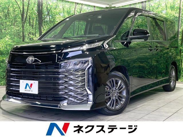 TOYOTA / VOXY
