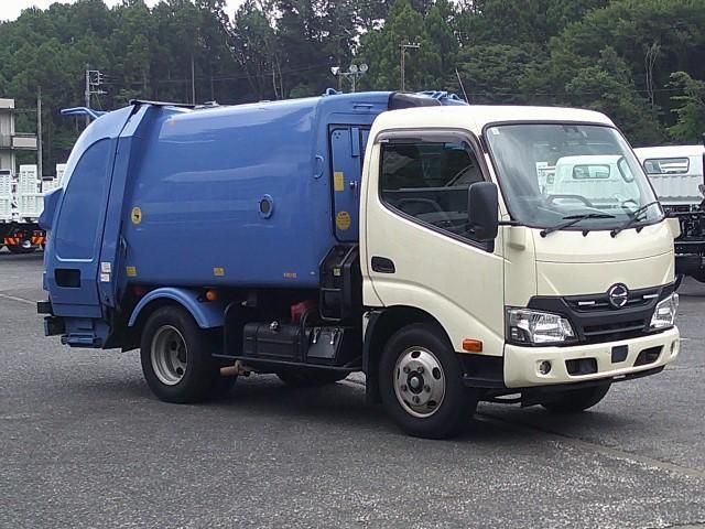 Japanese used car Ref# 1629818 HINO / DUTRO
