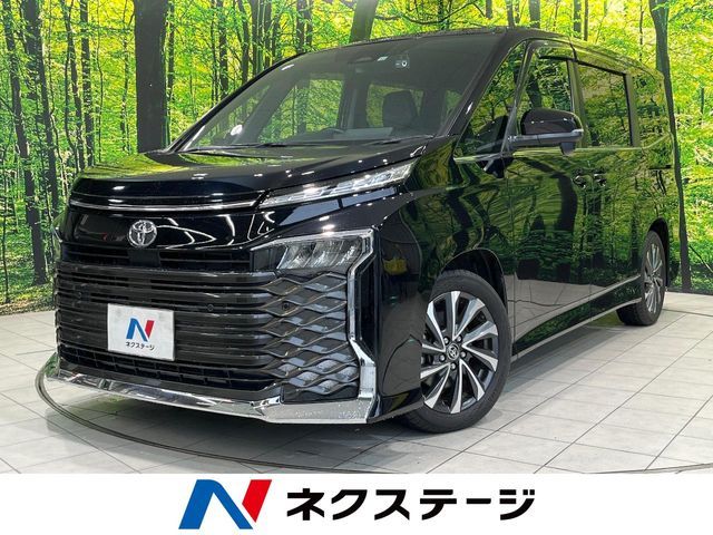 TOYOTA / VOXY