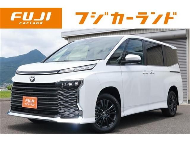 TOYOTA / VOXY 4WD