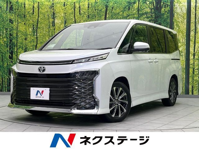 TOYOTA / VOXY