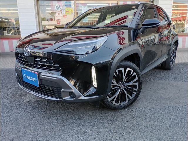 TOYOTA / YARIS CROSS HYBRID