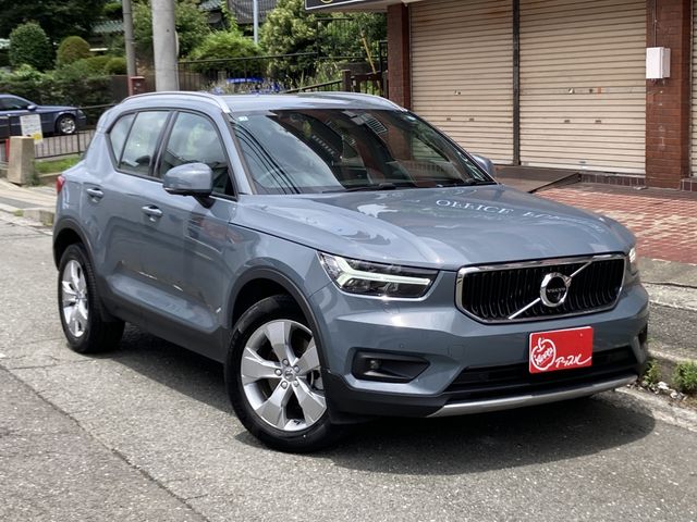VOLVO / VOLVO XC40