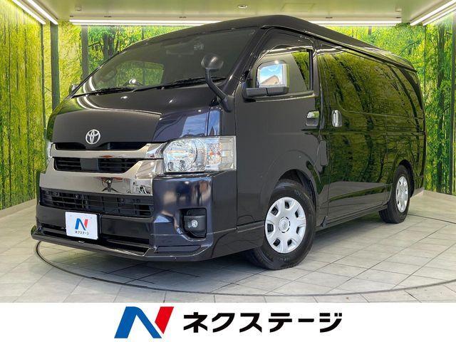 TOYOTA / HIACE van 4WD