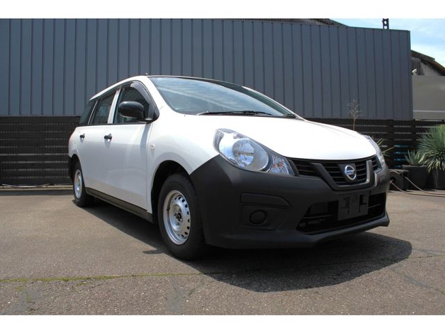 NISSAN / AD