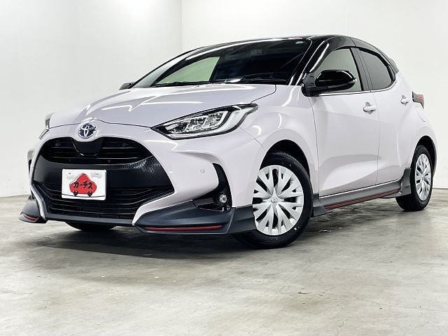 TOYOTA / YARIS HYBRID