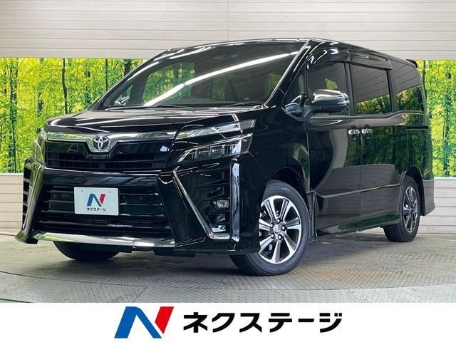 TOYOTA / VOXY