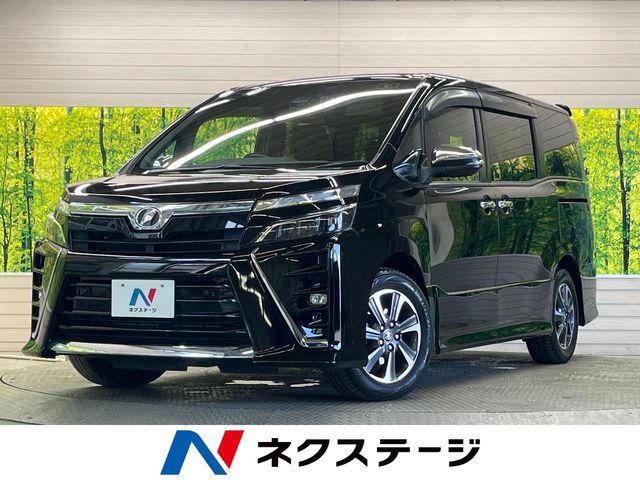 TOYOTA / VOXY