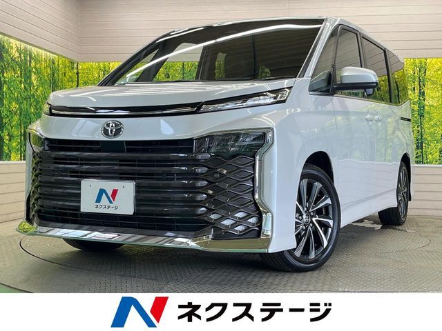 TOYOTA / VOXY HYBRID