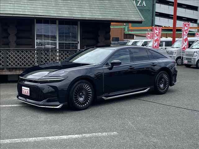 TOYOTA / CROWN sedan hybrid