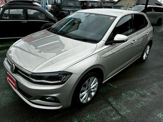 VOLKSWAGEN / VOLKSWAGEN POLO