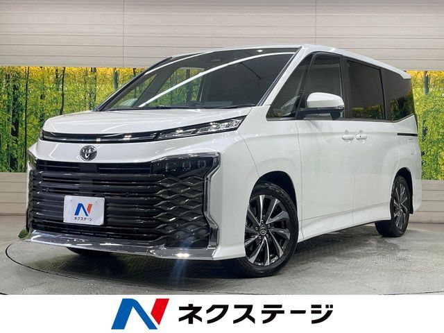 TOYOTA / VOXY