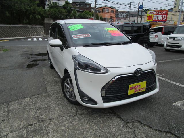 TOYOTA / SIENTA