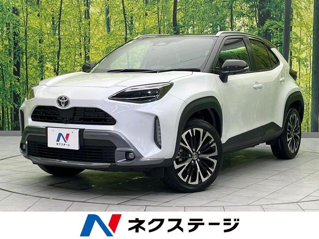 TOYOTA / YARIS CROSS HYBRID