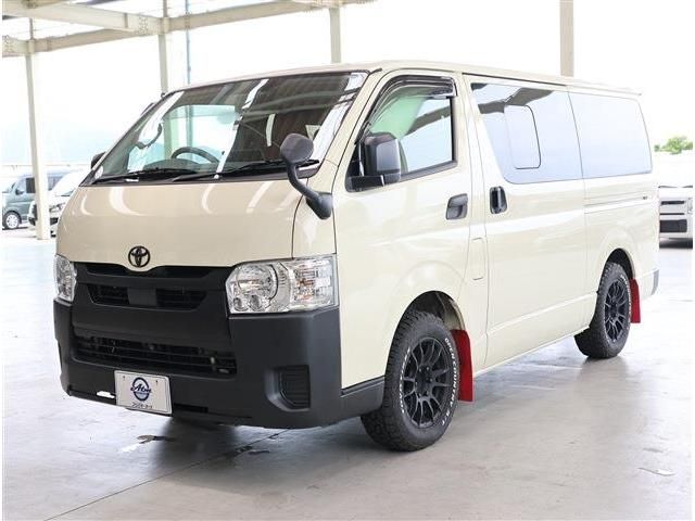 TOYOTA / HIACE van 2WD