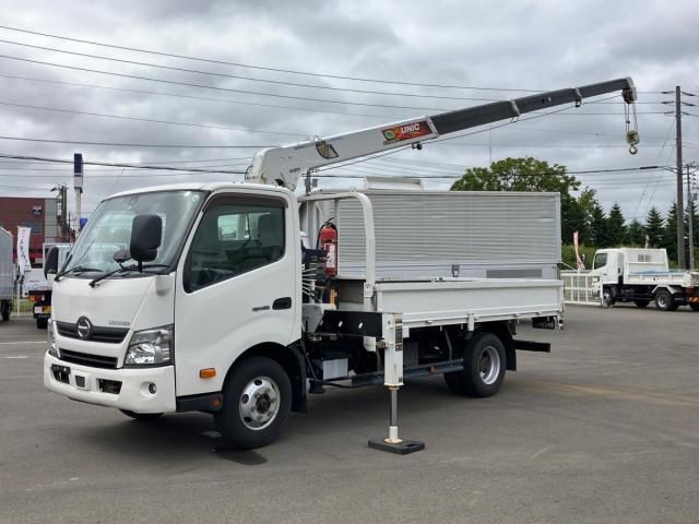 Japanese used car Ref# 1630863 HINO / DUTRO