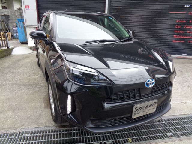 TOYOTA / YARIS CROSS HYBRID