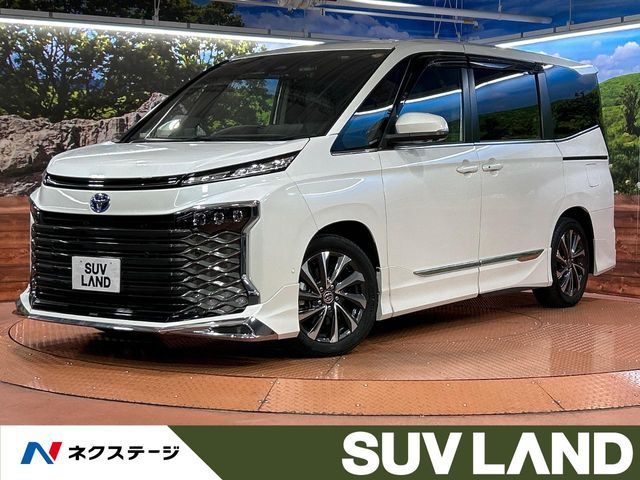 TOYOTA / VOXY HYBRID