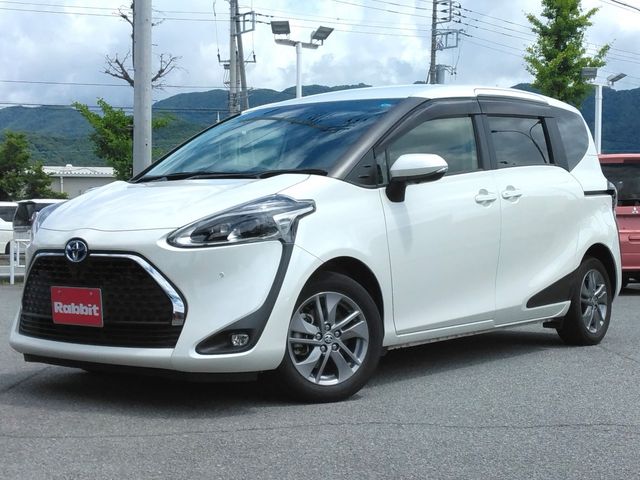 TOYOTA / SIENTA HYBRID