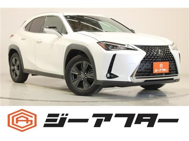 TOYOTA / LEXUS UX200