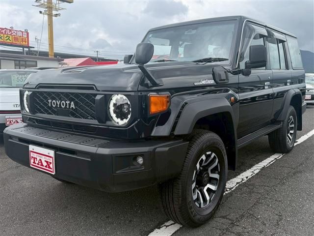 TOYOTA / LANDCRUISER 70