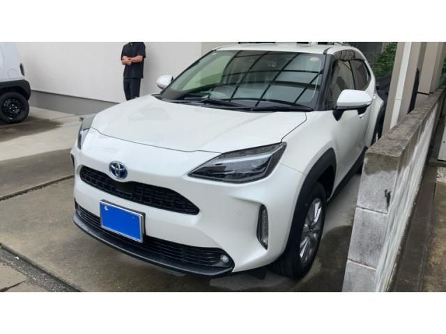 TOYOTA / YARIS CROSS HYBRID