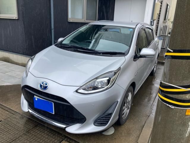 TOYOTA / AQUA