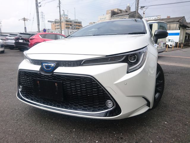 TOYOTA / COROLLA TOURING HYBRID