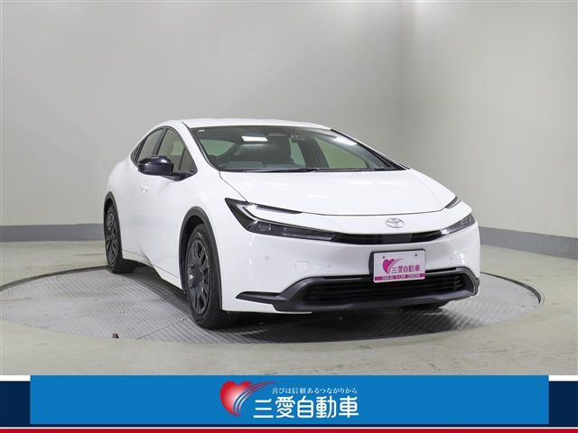 TOYOTA / PRIUS 4WD