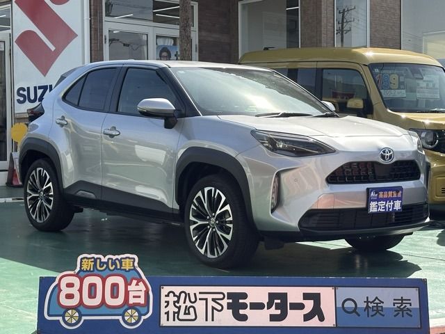 TOYOTA / YARIS CROSS HYBRID