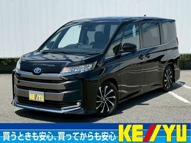 TOYOTA / NOAH HYBRID
